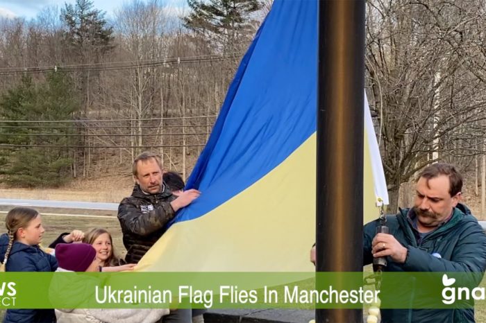 The News Project - Ukrainian Flag Flies In Manchester