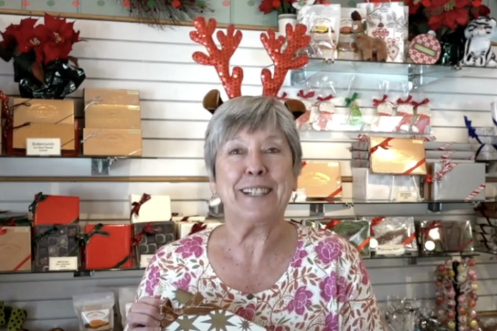 Spread Holiday Cheer - Mother Myrick's