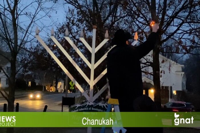 The News Project - Chanukah - Darkness Into Light